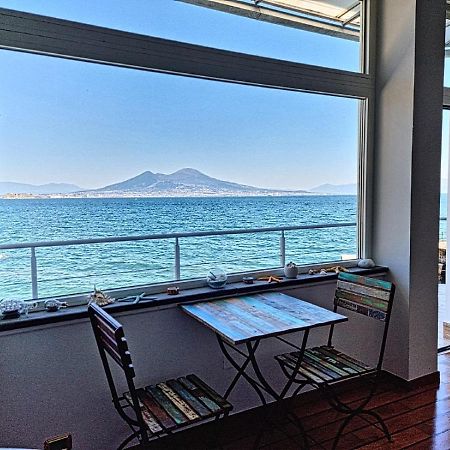 Appartement La Casa Sull' Acqua à Naples Extérieur photo