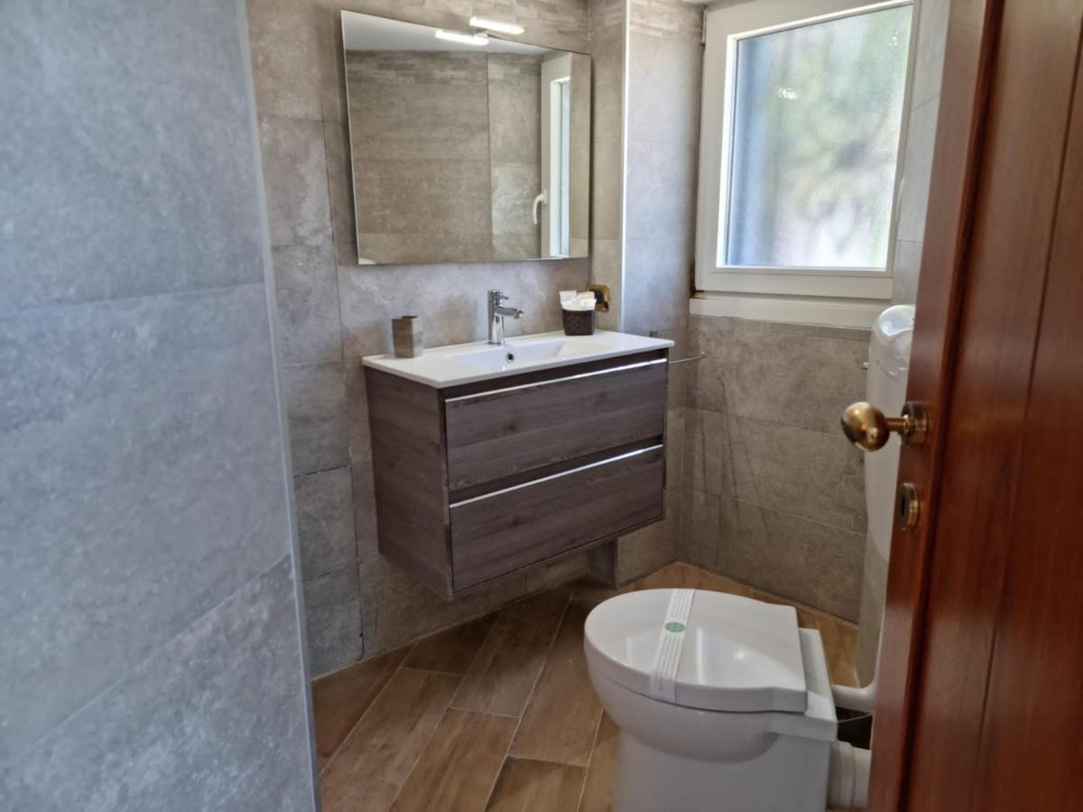 Appartement La Casa Sull' Acqua à Naples Extérieur photo